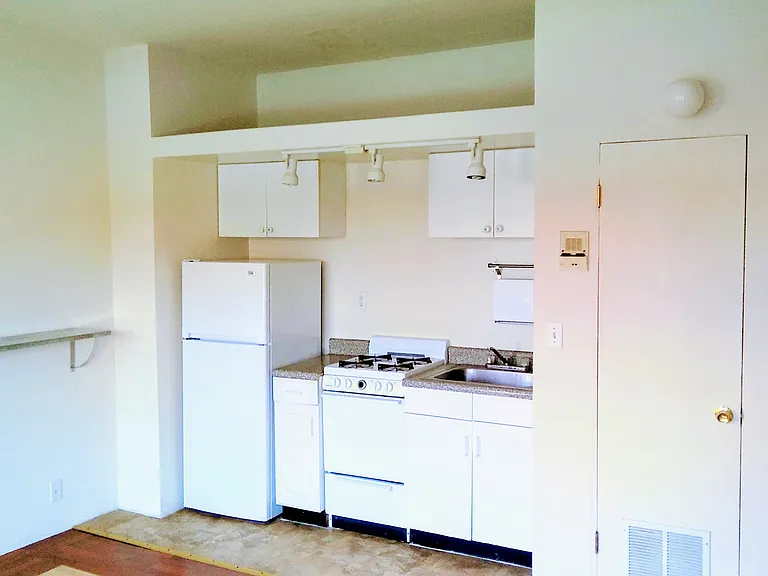 The Winona — Photo 6