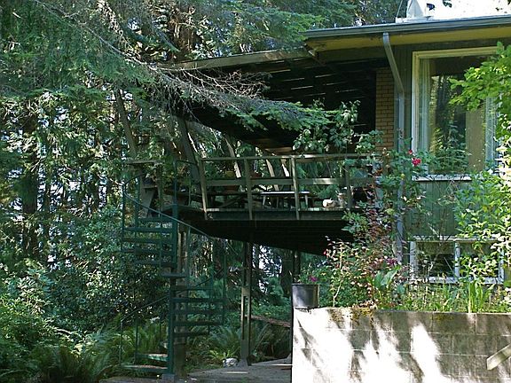 2nd image of 94471 Shelley Ln