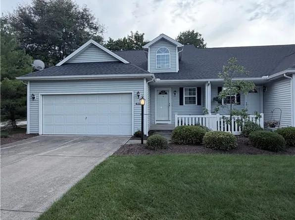 30470 Ginger Ln #49A, North Olmsted, OH 44070