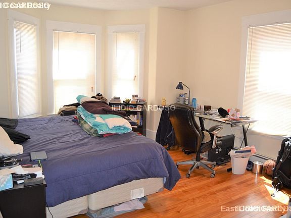 2nd image of 18 Aspinwall Ave #C1a