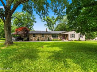 1000 S Matlock Ave, Athens, TN 37303