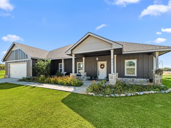 431 Advance Rd, Weatherford, TX 76088