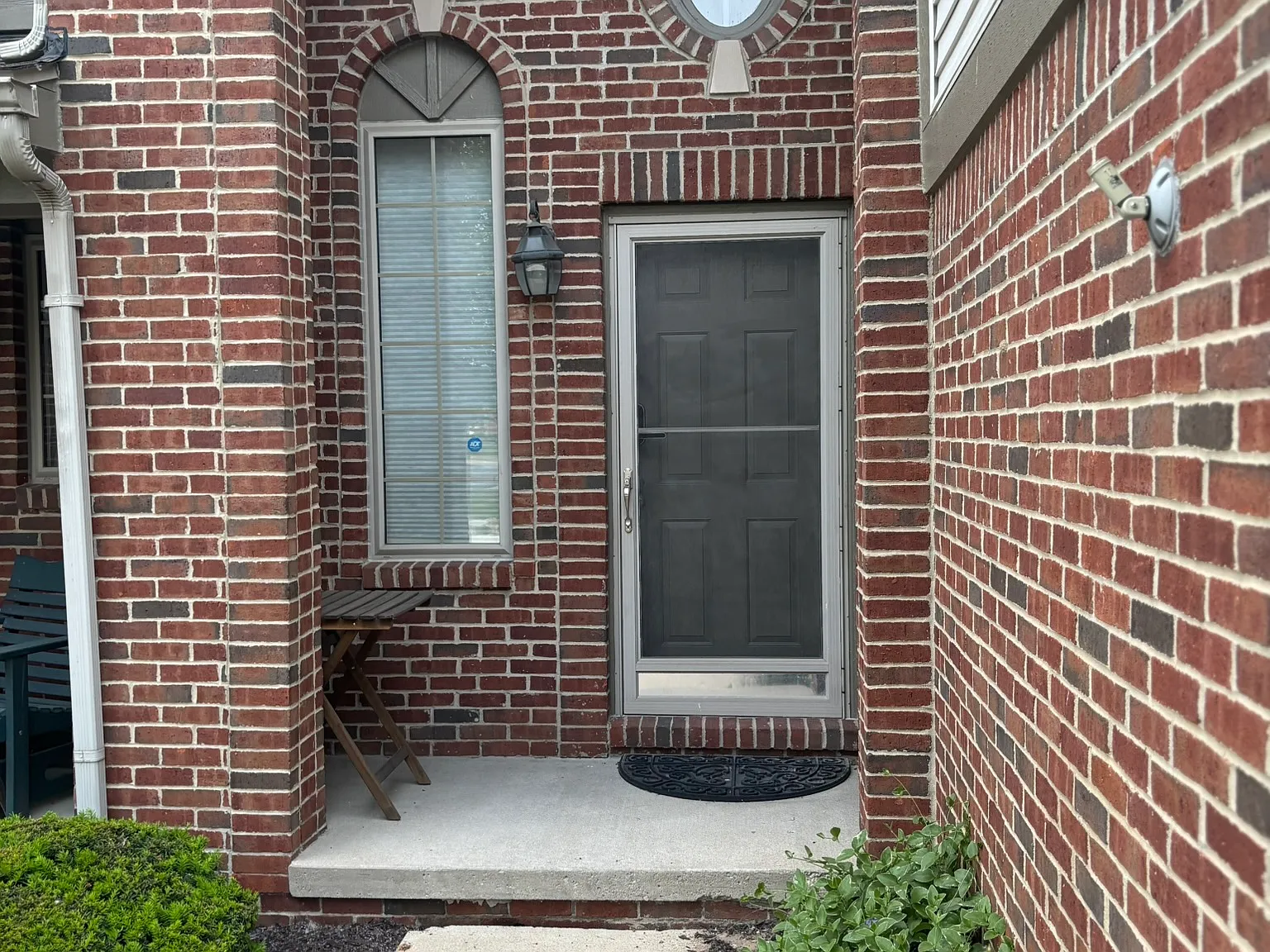 3 bed, 2.5 bath, 2149 sqft, $2,850 — Photo 3