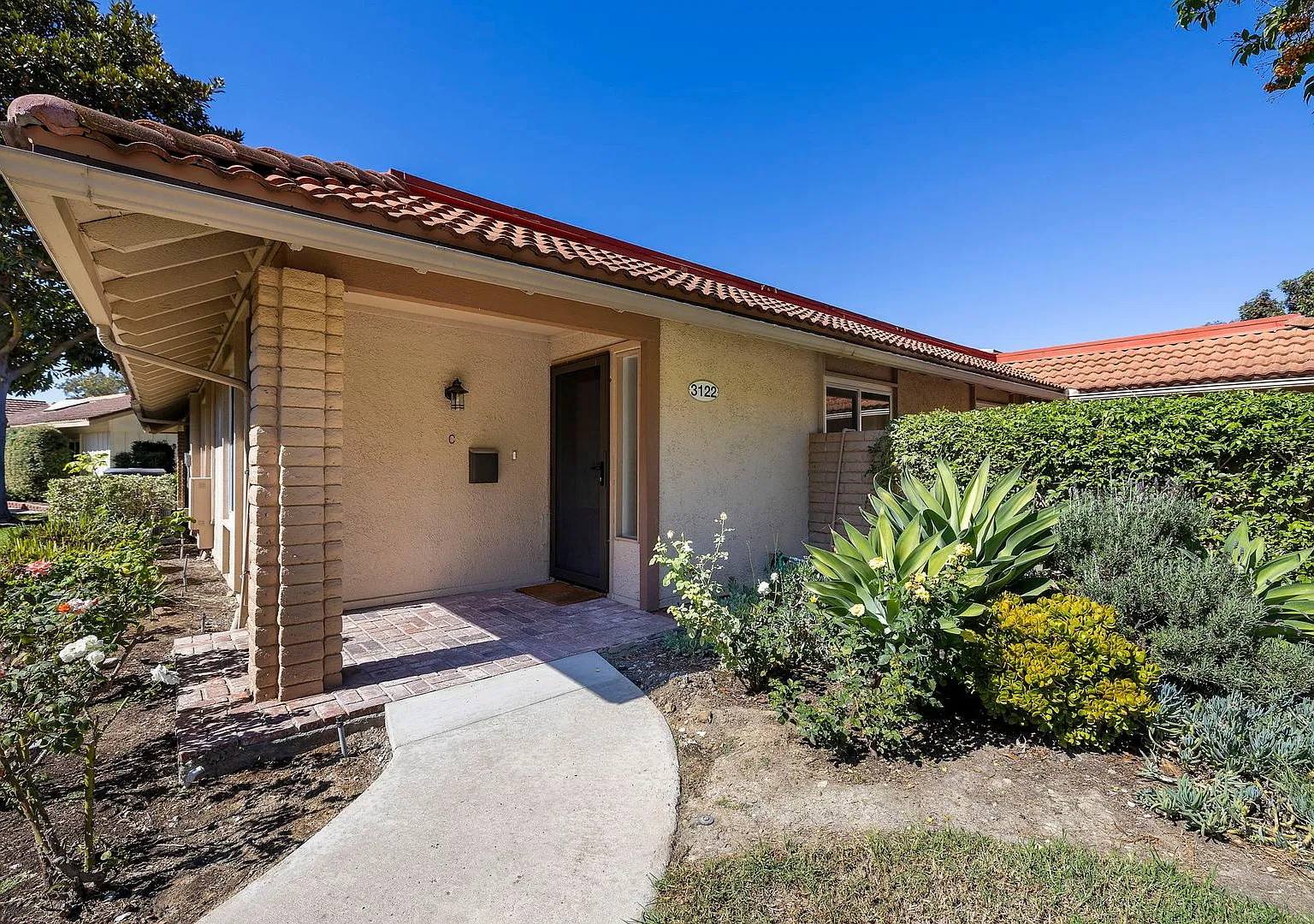 Laguna Woods Single Level Condo — Photo 3