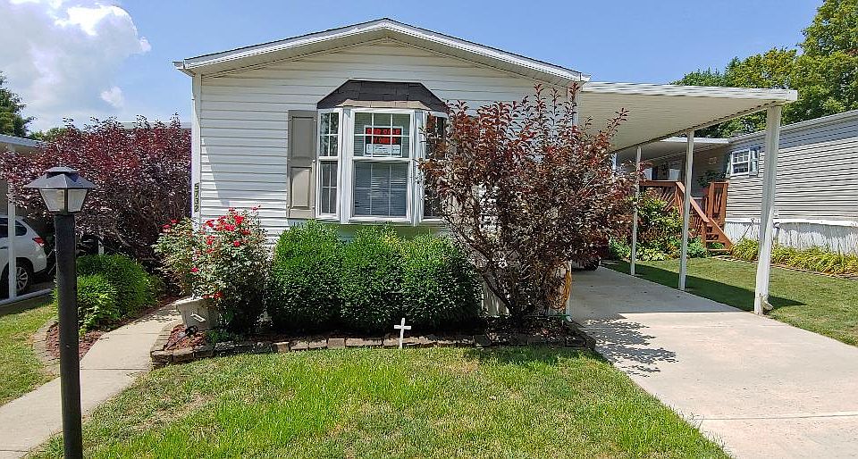 1st image of 5732 Hazel Dr