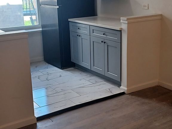 4th image of 341 Midwood St Floor 2