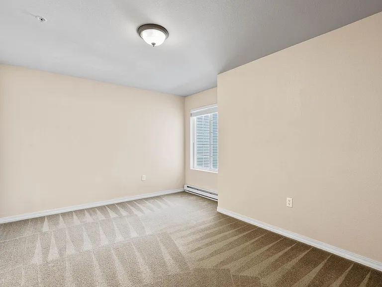 310 N Promenade Loop #305 — Photo 11