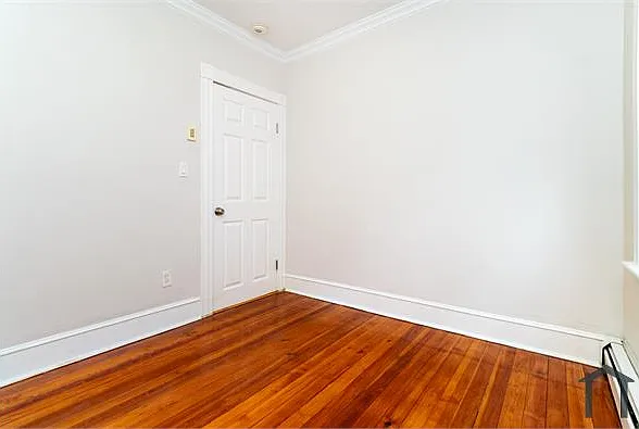 317 Wood Ave #2 — Photo 9