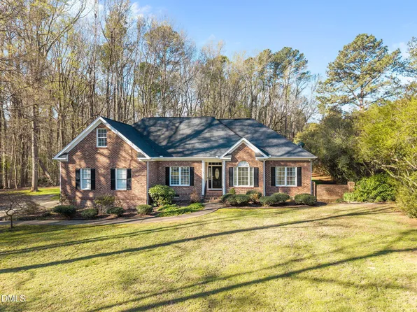 4036 Stone Summit Ln, Raleigh, NC 27603