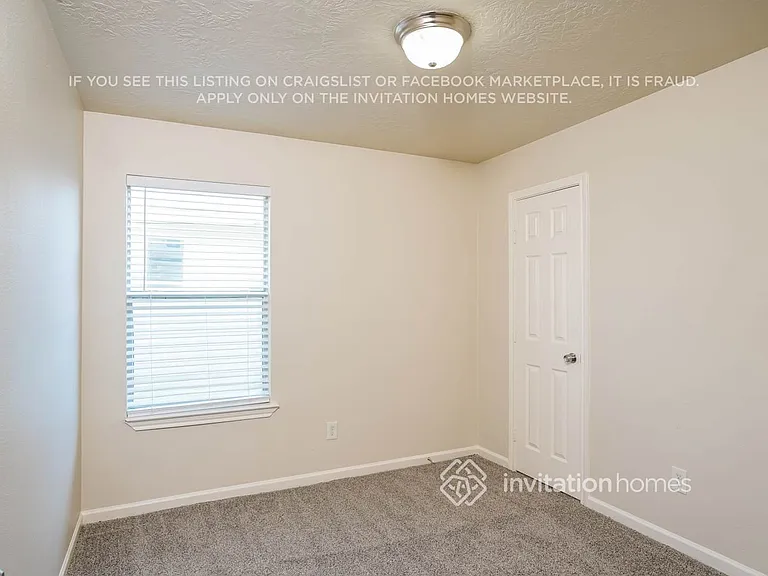 8583 Chaletford Dr — Photo 13