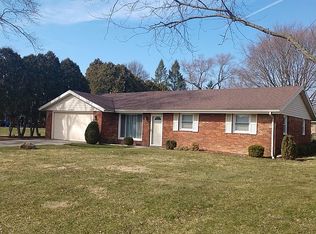 2804 W Skylark Dr, Muncie, IN 47304