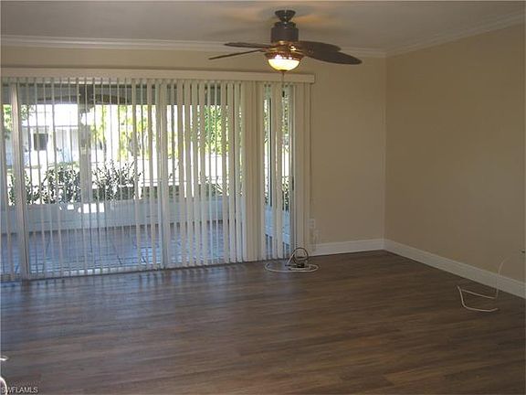 3rd image of 1031 Edgemere Dr