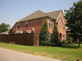 8403 Ridgelea St, Dallas, TX 75209