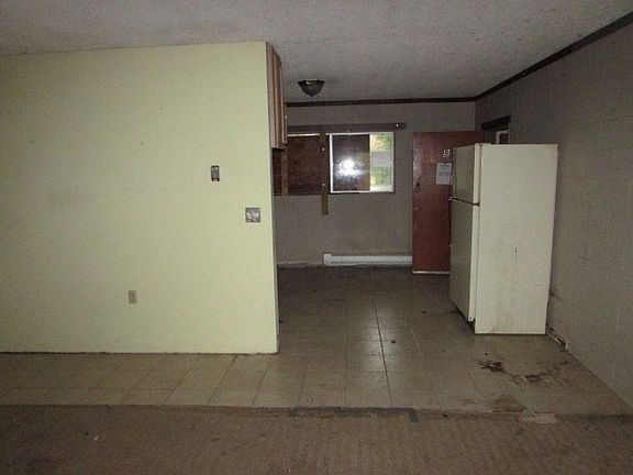 Additional Living Room