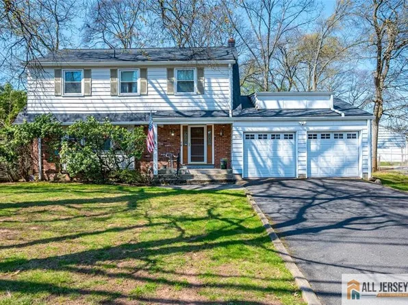 575 Grove Ave, Edison, NJ 08820