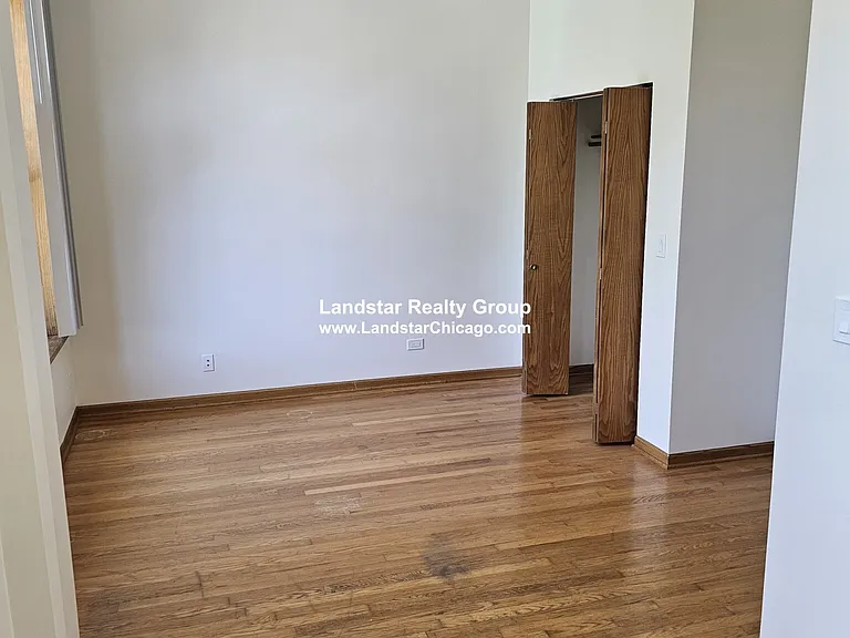 1427 N Wood St #2F — Photo 13