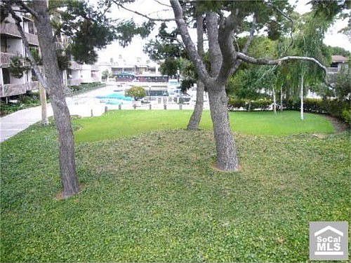 3rd image of 9216 Marina Pacifica Dr N