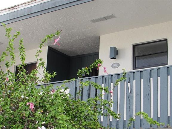 5th image of 175 SE Saint Lucie Blvd APT 190