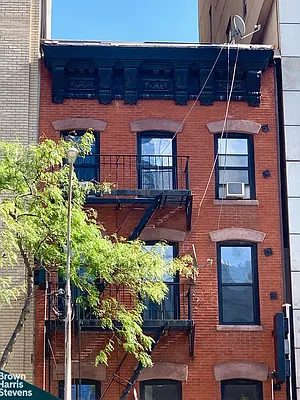 Rented by Brown Harris Stevens | media 7