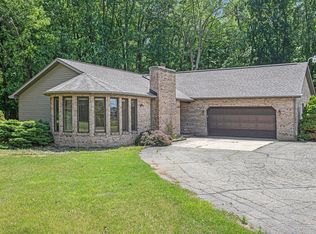 10116 E G Ave, Galesburg, MI 49053
