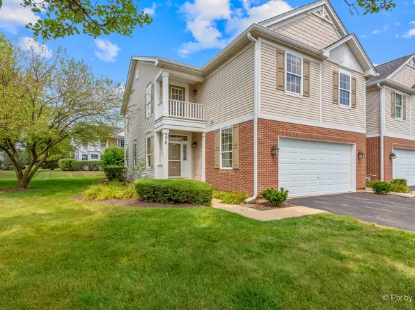 276 Lineas Ln, Geneva, IL 60134