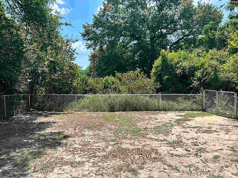 2112 Academy St — Photo 44