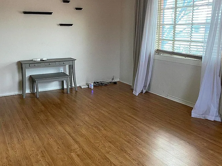 1224 N Treat Ave — Photo 4