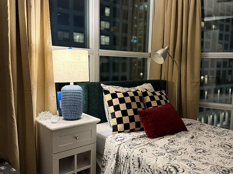 33 Elm Dr W #802 — Photo 9