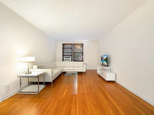 5235 Post Road #6B, Bronx, NY 10471