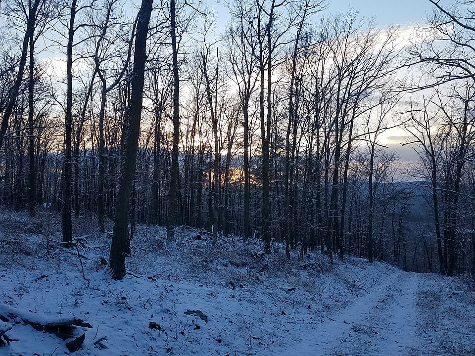 2nd image of Crossover Rd NE