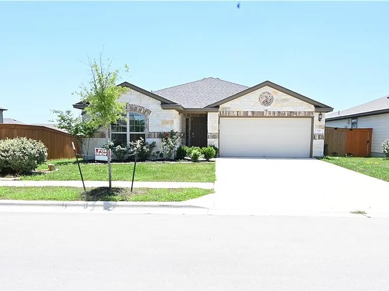 124 Gray Wolf Dr — Photo 2