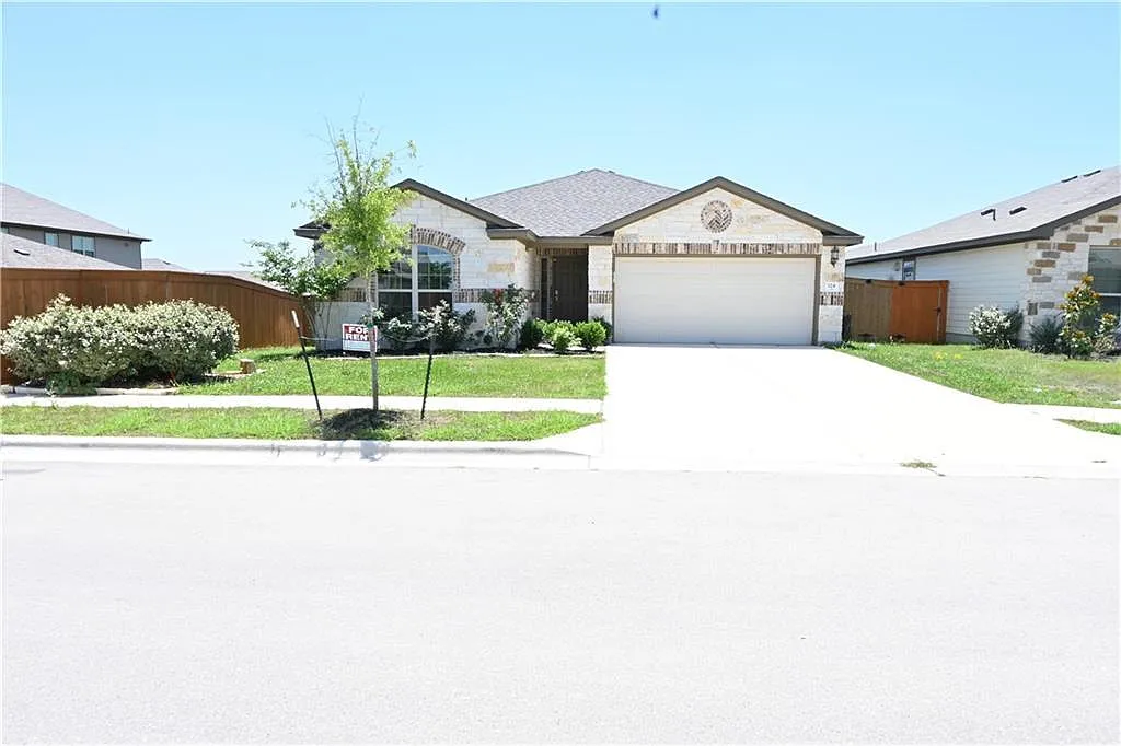 Building Photo - 124 Gray Wolf Dr