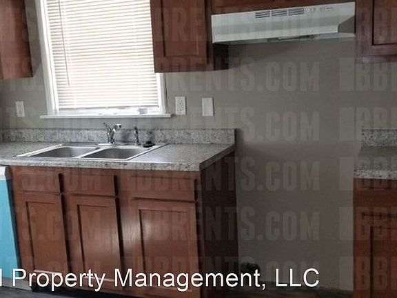 4th image of 535 E State St
