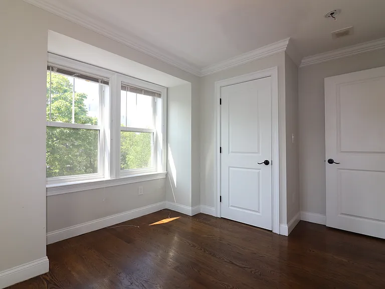 8 Nira Ave #3 — Photo 29