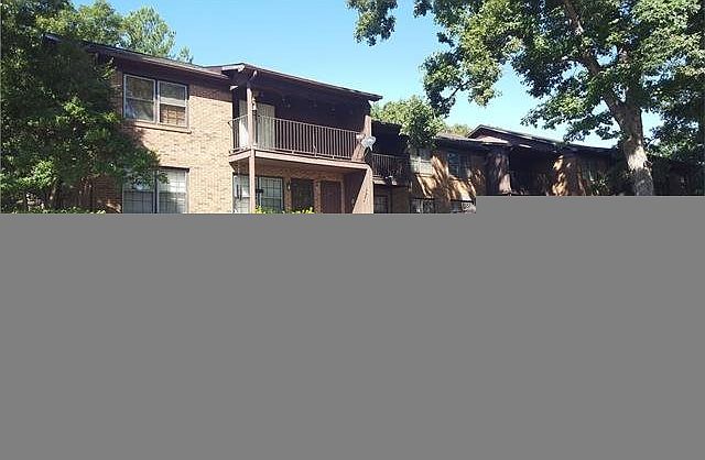 1st image of 855 Nottingham Dr APT 67