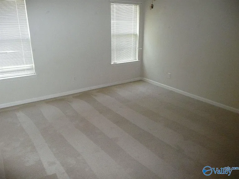 139 Brass Oak Dr — Photo 5