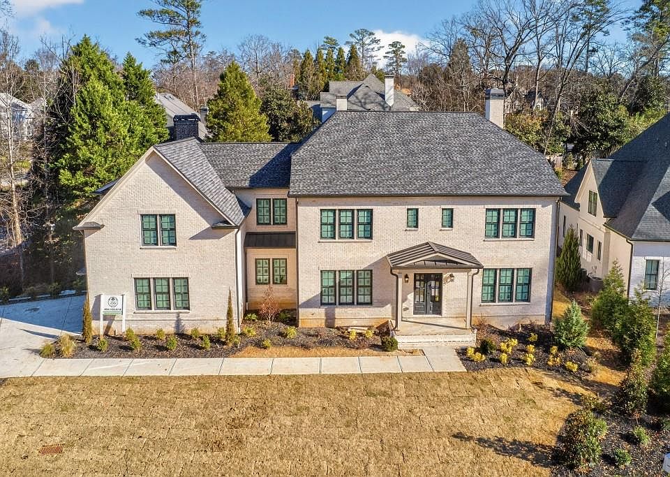 1st image of 1445 W Wesley Rd NE