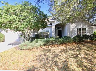 1563 Walnut Creek Dr, Fleming Island, FL 32003