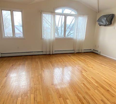 4th image of 5311 198th St Unit 2