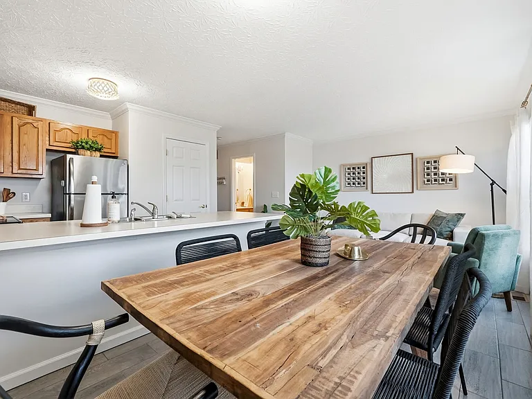 2521 Ravine St — Photo 37