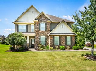 105 Waltzing Vine Ln, Williamston, SC 29697
