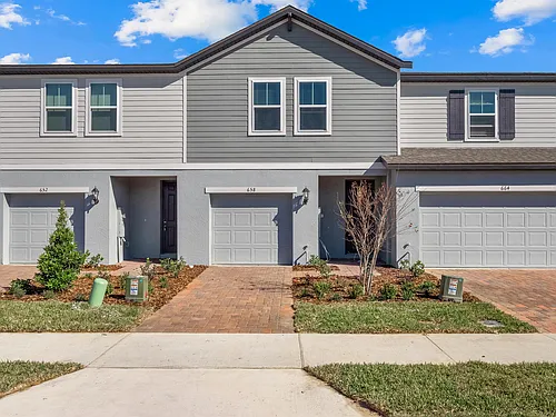 658 Legacy Loop Photo 1