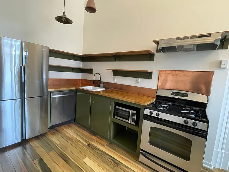 1135 S 1st St #1 — Photo 9