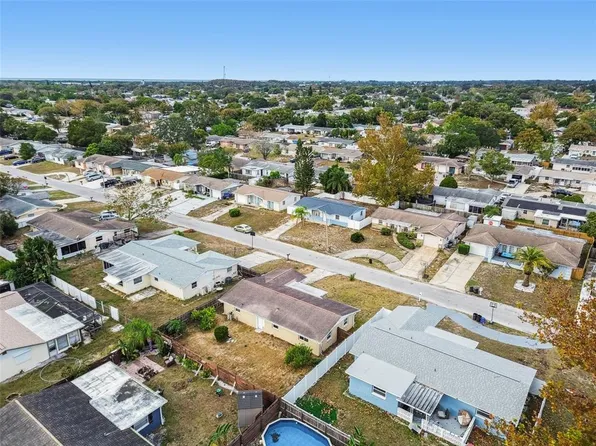 7810 Birchwood Dr, Port Richey, FL 34668