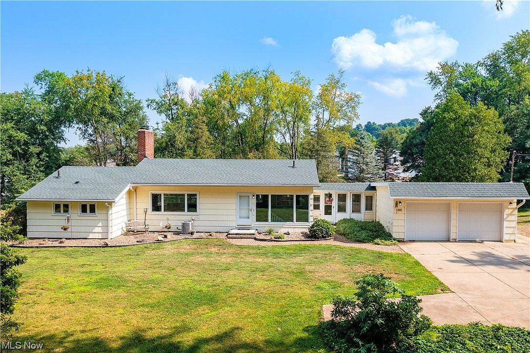 1385 Koons Rd, North Canton, OH 44720 Zillow