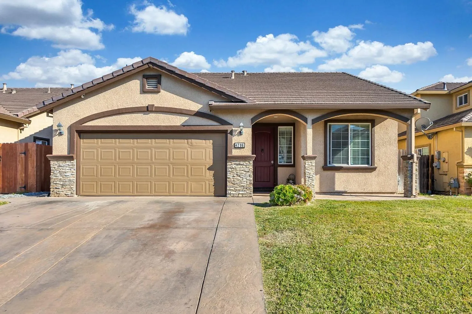 4206 Clay Creek Way photo 1