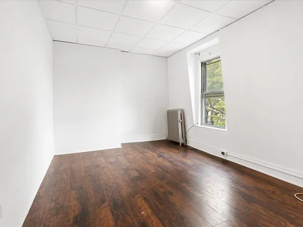 51 Booraem Avenue image 18 of 32