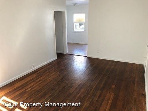 4th image of 4676-4678 Cherokee Ave #6829278