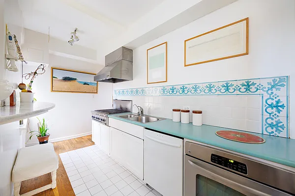 Sold by SERHANT. | media 13