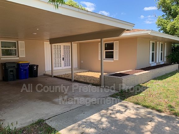 3rd image of 935 Bolton Ln